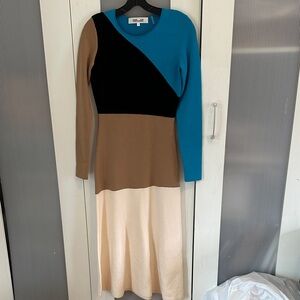 Diane Von Furstenberg Teal and Cream Long Sleeve midi Dress